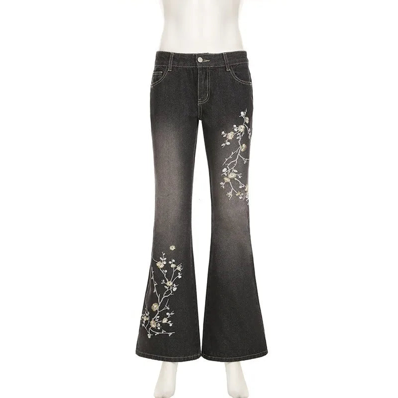 Floral Embroidery Flare Jeans