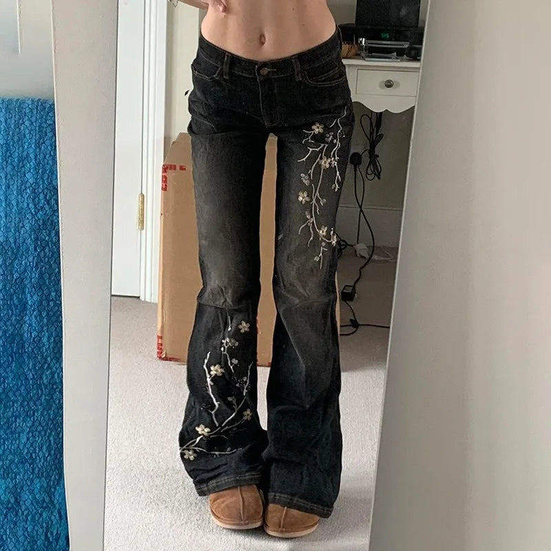 Floral Embroidery Flare Jeans
