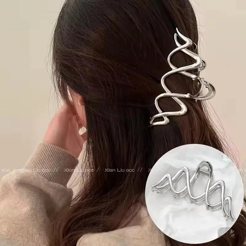 Geometric Metal Hair Claw