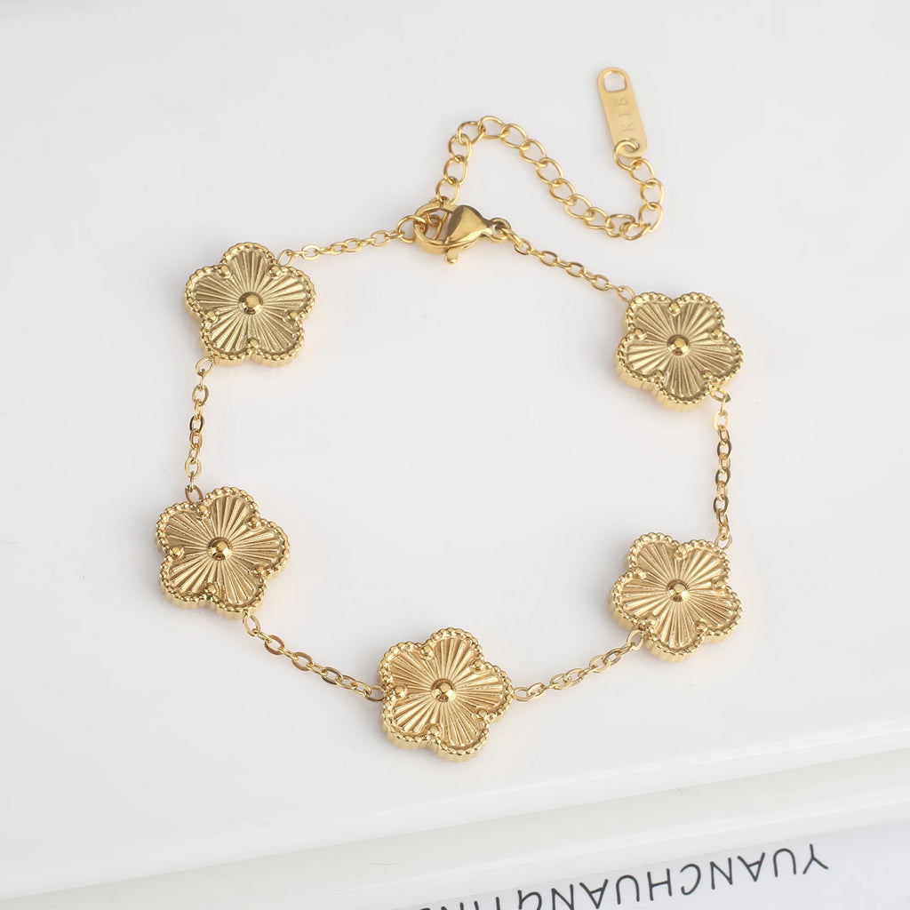 Five Petal Shell Bracelet