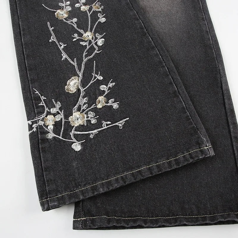 Floral Embroidery Flare Jeans