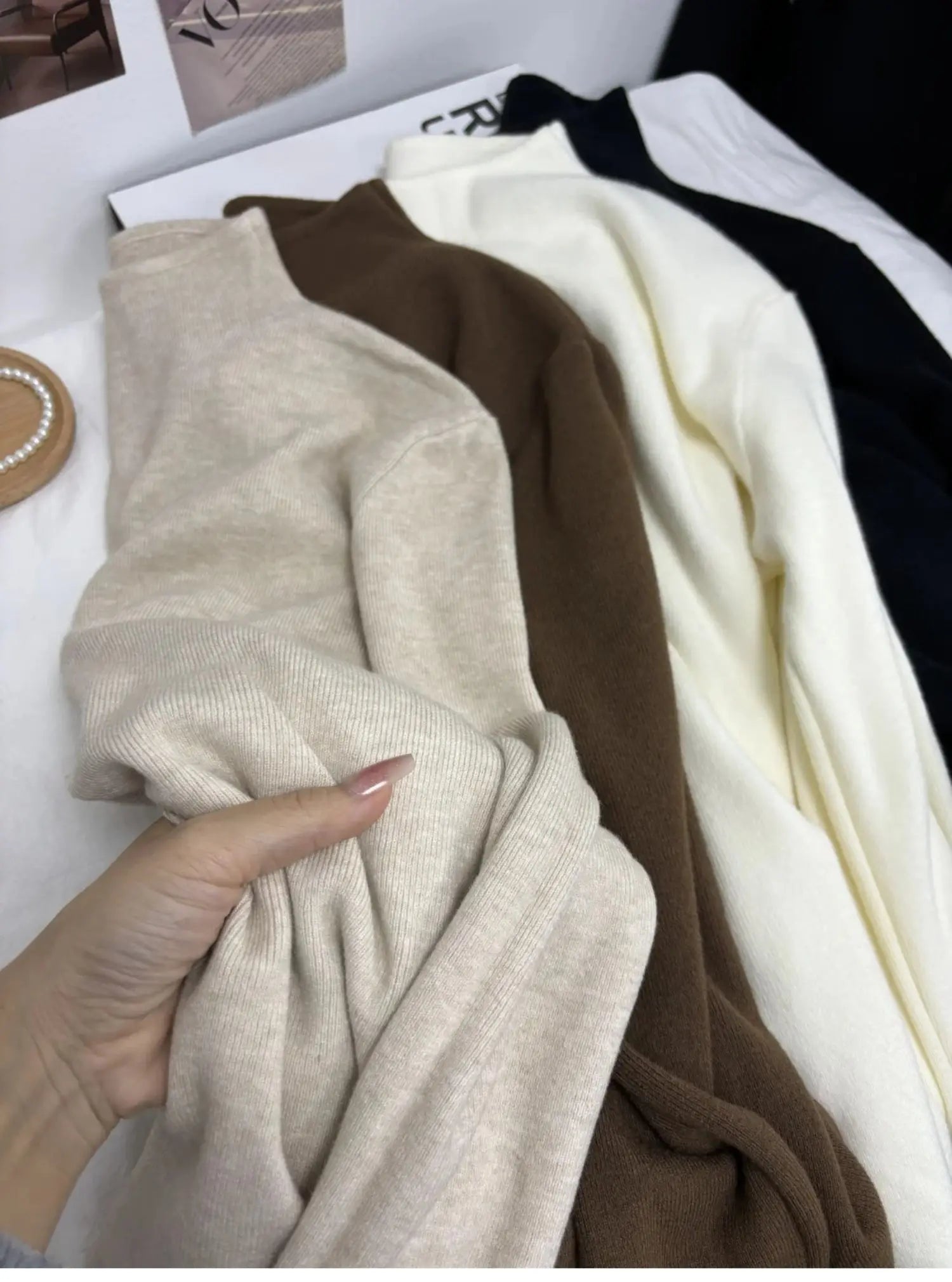 Vintage Slim Turtleneck Knit Pullover