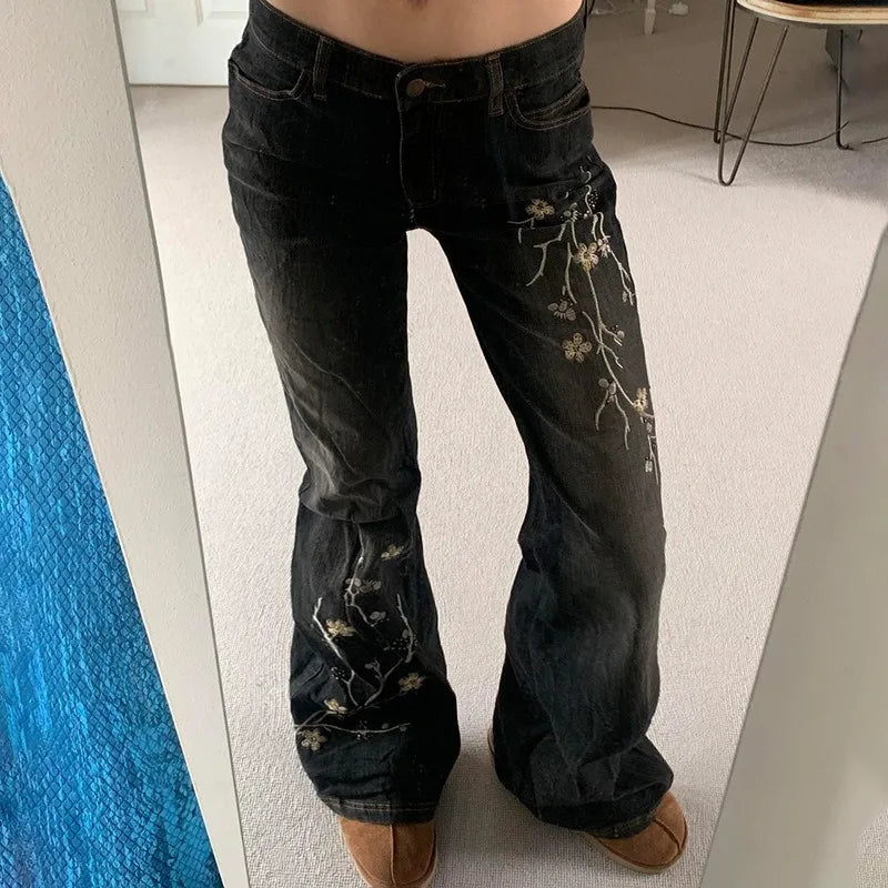Floral Embroidery Flare Jeans