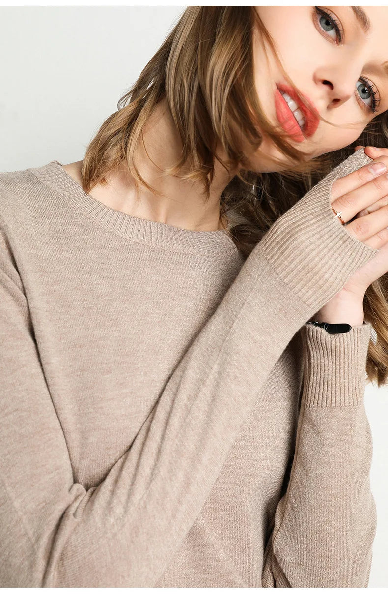 Slim Wool-Blend O-Neck Pullover