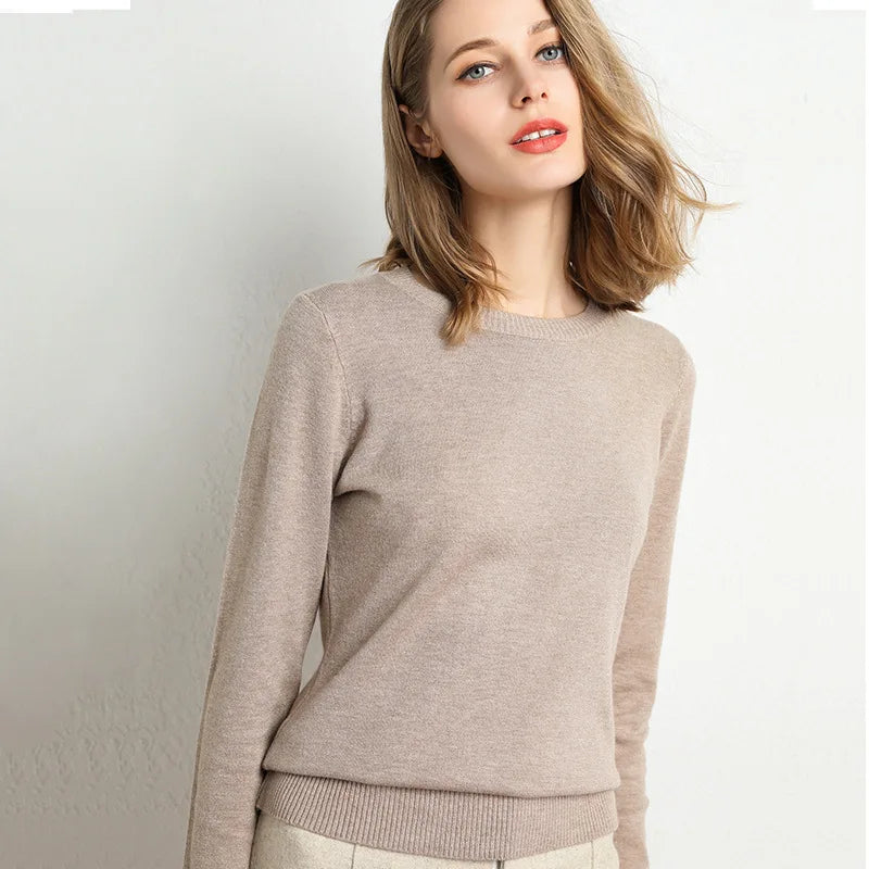 Slim Wool-Blend O-Neck Pullover
