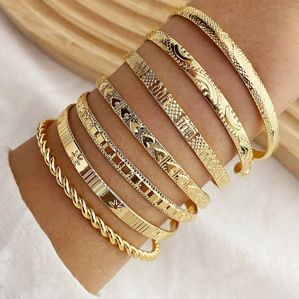 Gold Heart Cuff Bracelet Set