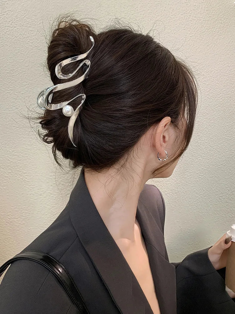 Geometric Metal Hair Claw