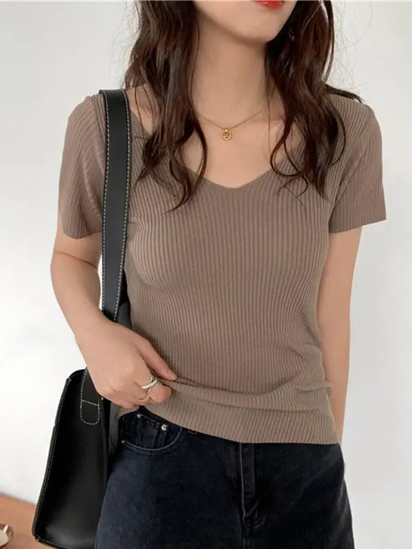 Slim Ribbed V-Neck Short-Sleeve Knit Top