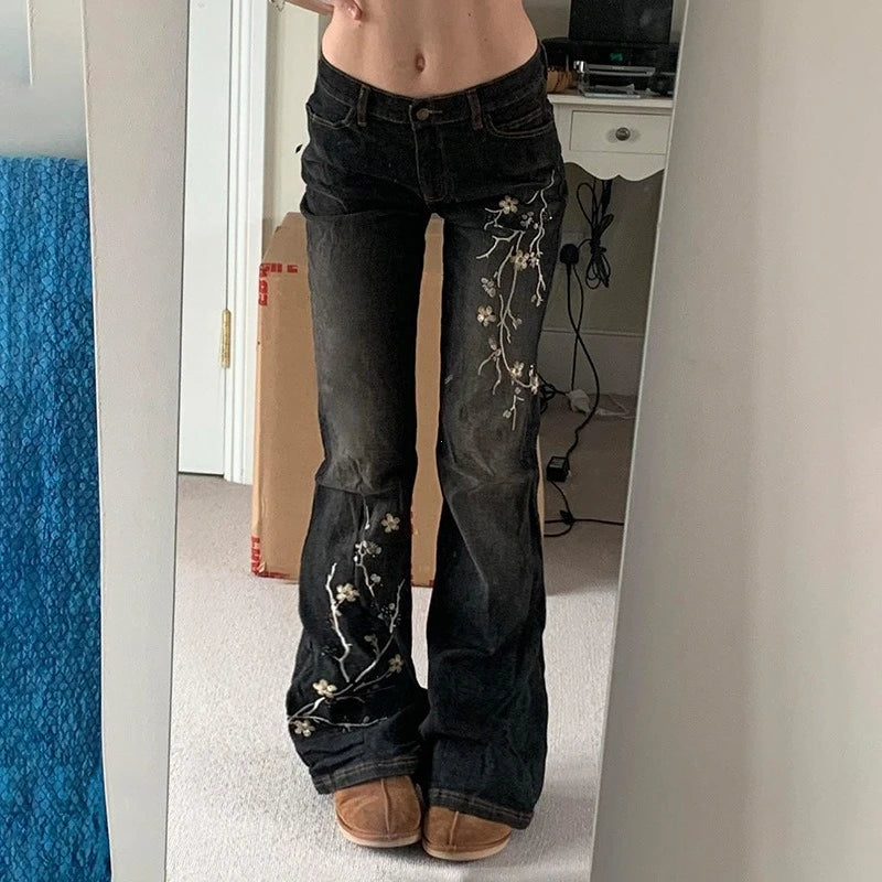 Floral Embroidery Flare Jeans