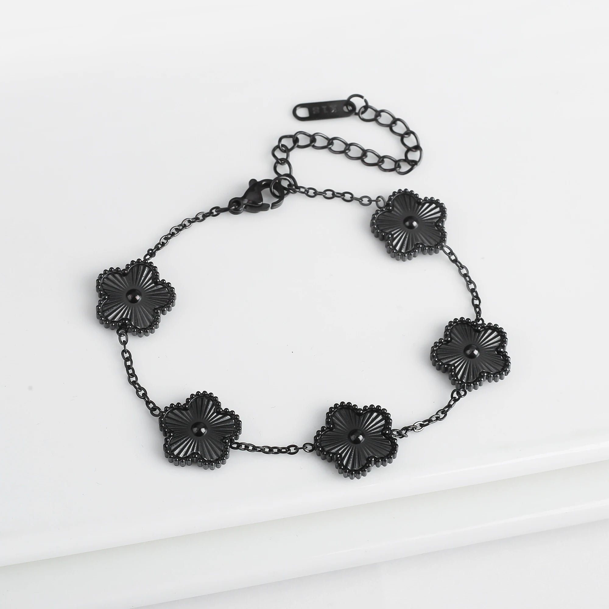 Five Petal Shell Bracelet