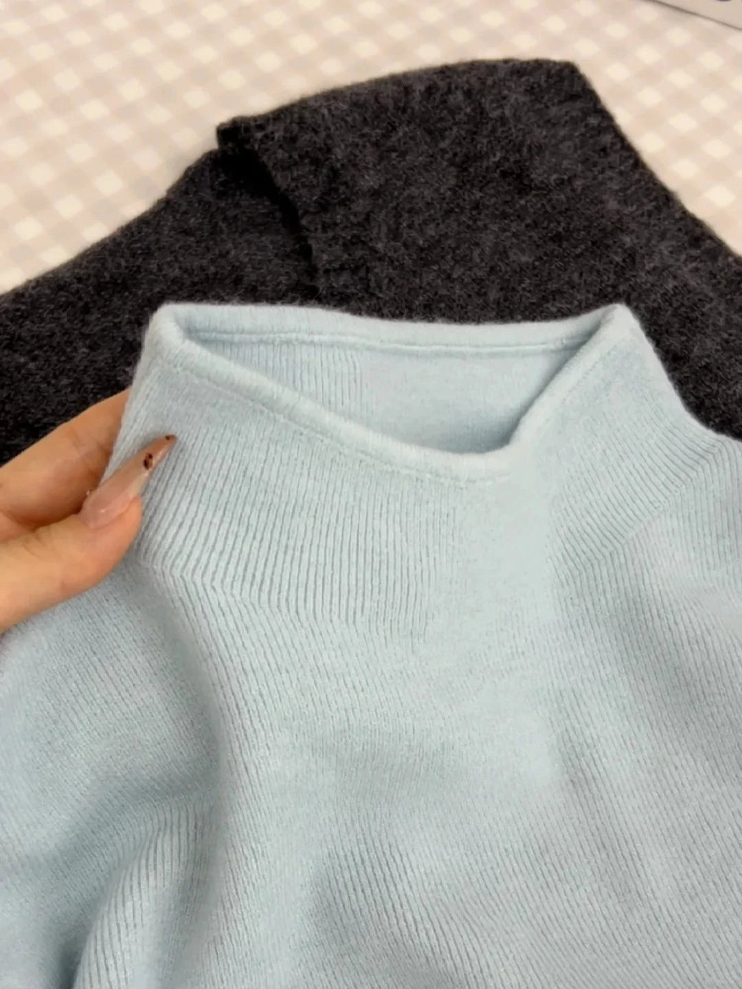 Vintage Slim Turtleneck Knit Pullover